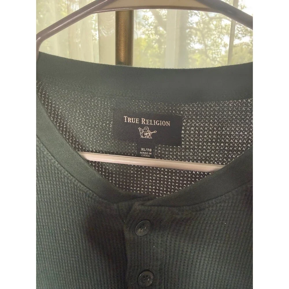 men’s true religion long sleeve sweater